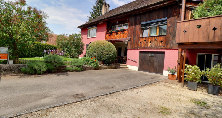 Maison en viager semi occupé sans rente limité à 10 ans sur un des 4 appartement. image 1