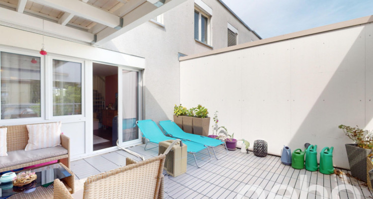 Moderne Maisonettewohnung mit toller Terrasse im Herzen von Zuchwil image 1