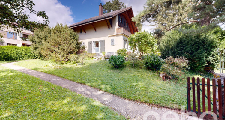 Très belle maison de charme avec grand jardin et vue splendide! image 1