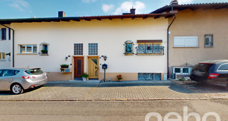 Kleines Mittelhaus mit Gartenabteil image 12