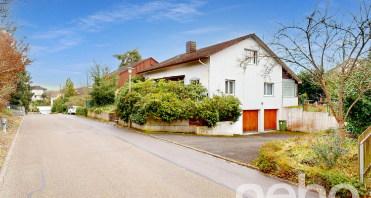 Charmantes 7.5-Zimmer-Einfamilienhaus in Glattfelden image 3