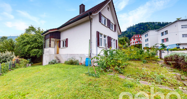 Traumhaftes Einfamilienhaus mit Garten und Bachanstoss image 1