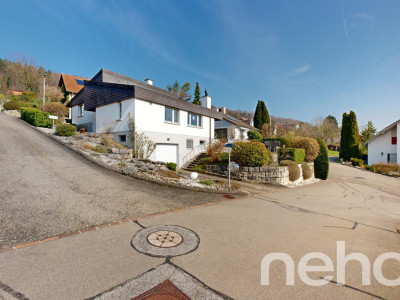 Wunderschönes Einfamilienhaus mit herrlicher Aussicht ins Grüne image 1