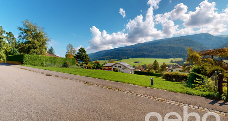 Magnifique terrain avec vue splendide et dégagée dans quartier calme image 5