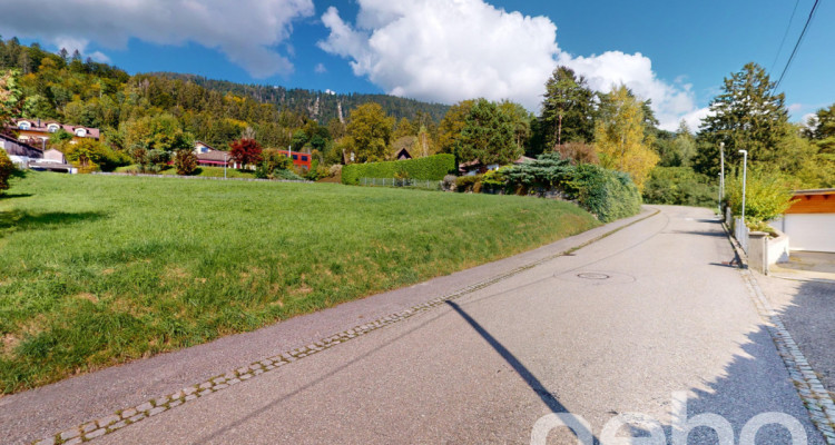 Magnifique terrain avec vue splendide et dégagée dans quartier calme image 10