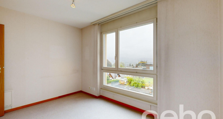 Grosszügige 3.5-Zimmer Attikawohnung mit Panoramaaussicht image 9