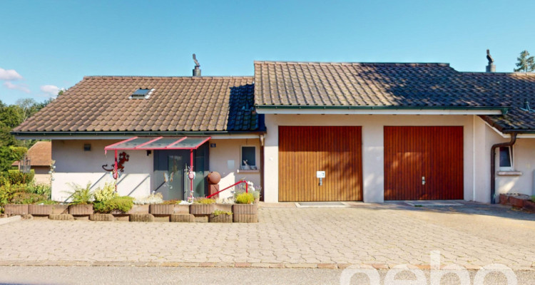 4.5-Zimmer Doppeleinfamilienhaus mit Garten image 1