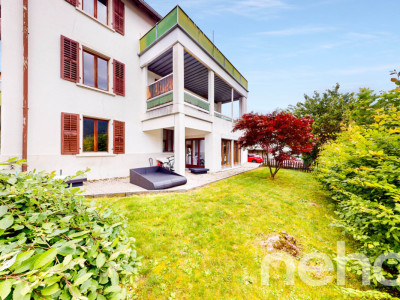 Superbe immeuble de rendement avec jardin, terrasses et 13 garages! image 1