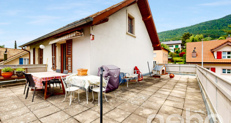 Superbe immeuble de rendement avec jardin, terrasses et 13 garages! image 11