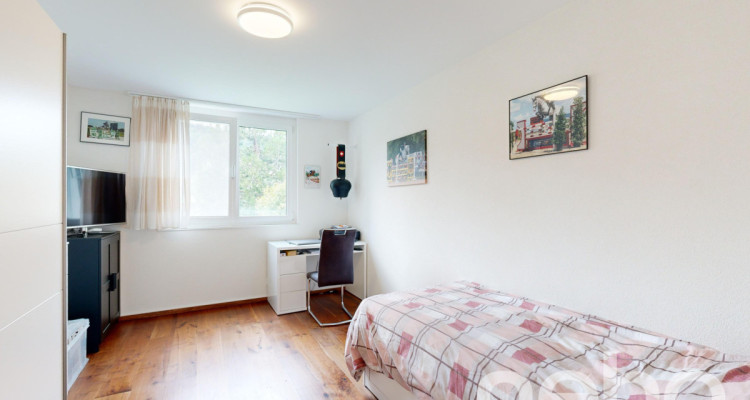 Moderne und grosszügige 3.5-Zimmer Gartenwohnung an ruhiger Lage image 8