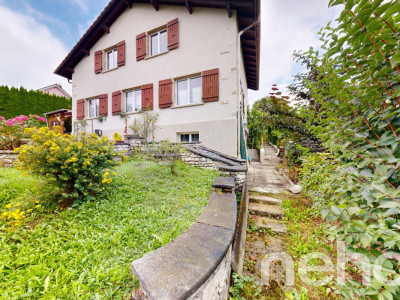 Très belle maison de 6p avec jardin, terrasse et vue dégagée! image 1