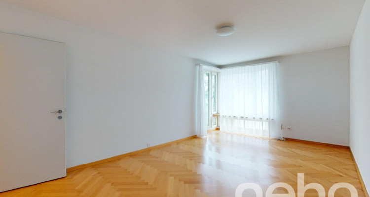 Exklusive Wohnung mit Seeblick und modernem Komfort in Oberrieden image 12