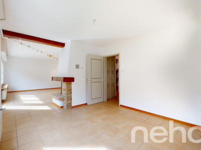 Grande maison pluri-familiale avec 2 duplex et grand jardin! image 9