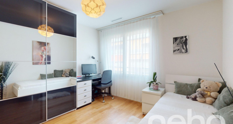 Moderne 5.5-Zimmer-Wohnung image 7