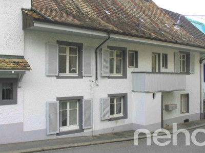 Vollvermietetes Mehrfamilienhaus mit Garage und Aussenparkplätzen image 4