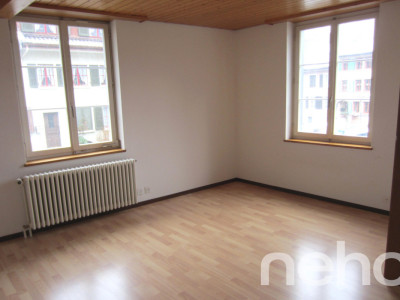 Vollvermietetes Mehrfamilienhaus mit Garage und Aussenparkplätzen image 11