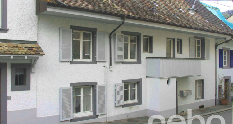 Vollvermietetes Mehrfamilienhaus mit Garage und Aussenparkplätzen image 4