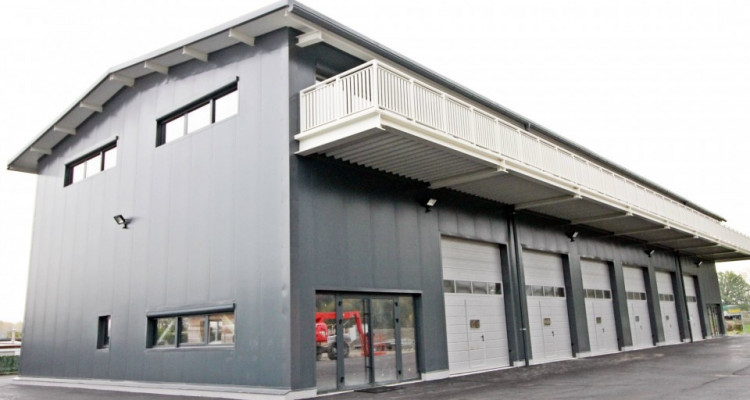Belle halle industrielle neuve avec garages de 5m de hauteur image 3