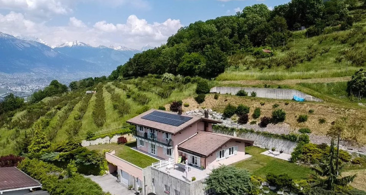 SÃ©duisante villa individuelle Ã  la Coutoulaz sur les hauteurs de GrÃ´ne image 4