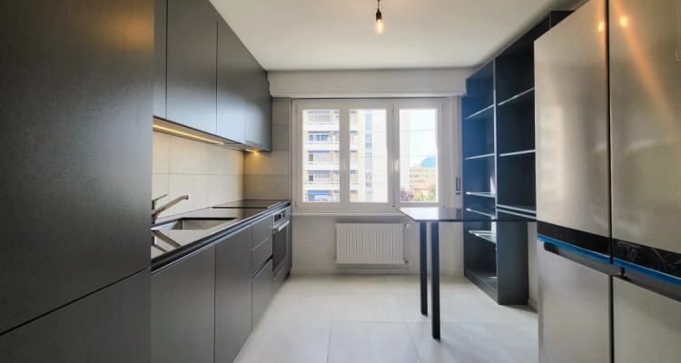 Appartement rÃ©novÃ© de 3.5 piÃ¨ces idÃ©al pour rendement ou premier achat image 3