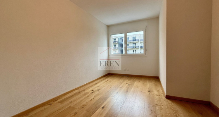 Appartement 3,5 pièces au 1er étage avec 2 balcons à louer à Vétroz image 7