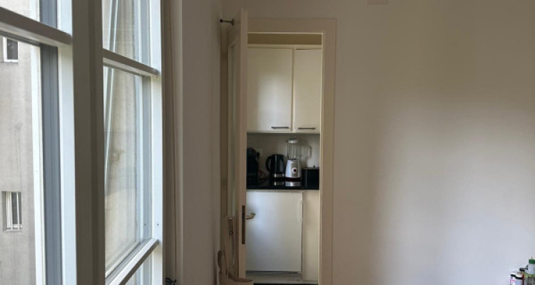 Appartement de 1,5 pièces au 2ème étage localiser à Genève 1204 image 4