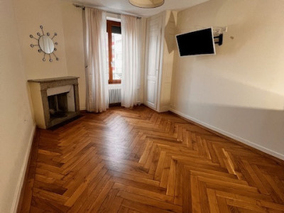 Magnifique appartement 3 pièces situé à Plainpalais image 1