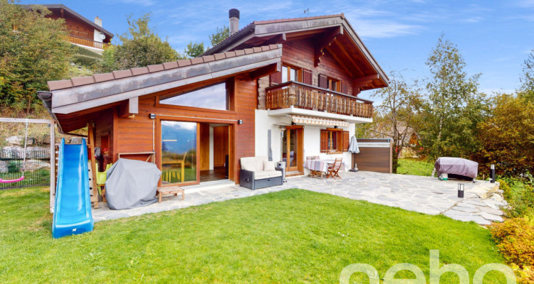 Maison individuelle rénovée avec piscine et vue imprenable à Arbaz image 1