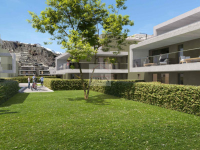 Spacieux studio de 42 m2 avec terrasse et grand jardin-pelouse image 3