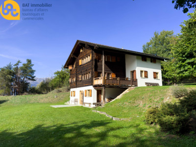 Madrier n°11, spacieux chalet avec jardin et double garage box image 1