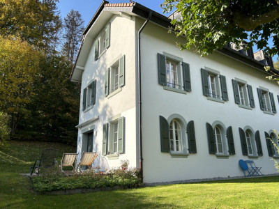 Maison de charme dans un écrin de verdure !  image 1