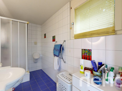 Einfamilienhaus mit ausgefallener Architektur und traumhaftem Ausblick image 9