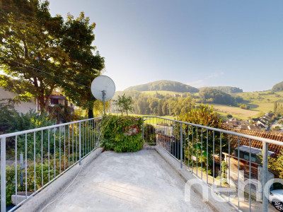 Einfamilienhaus mit ausgefallener Architektur und traumhaftem Ausblick image 11