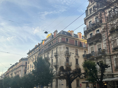 Un appartement très lumineux de 4P dans la région de Plainpalais image 1