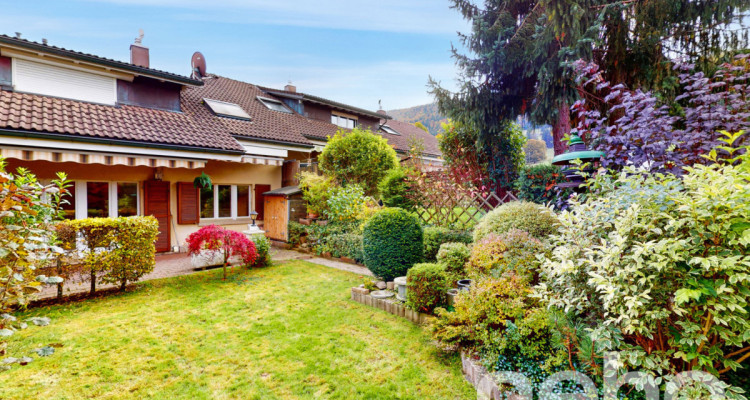 Belle maison mitoyenne avec 4 chambres et magnifique jardin! image 2