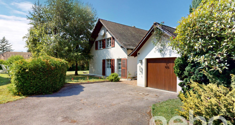 Superbe villa avec grand jardin située dans un quartier calme image 2