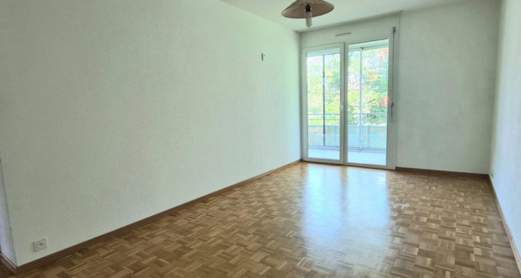 A saisir, spacieux appartement de 170m² à Confignon image 5