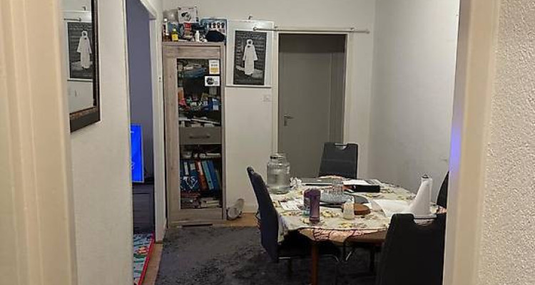 Appartement de 4 pièces au 3ème étage localiser à Genève 1227 image 3