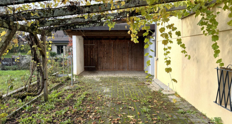 Villa individuelle de 4,5 pièces avec grand jardin arboré image 5