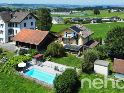 Charmante maison rénovée avec piscine et appartement indépendant image 1