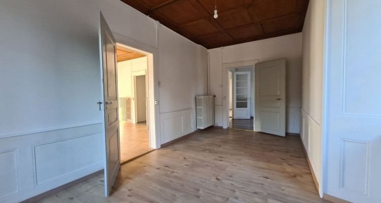 Appartement  de 4 pièces au rez de chaussée image 6