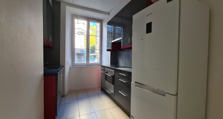 Appartement  de 4 pièces au rez de chaussée image 9