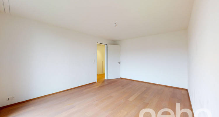 Makellose, moderne 2.5 Zimmer Wohnung an bester Lage image 7