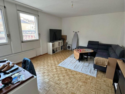 Appartement de 3 pièces au 5ème étage localiser à Genève 1205 image 1