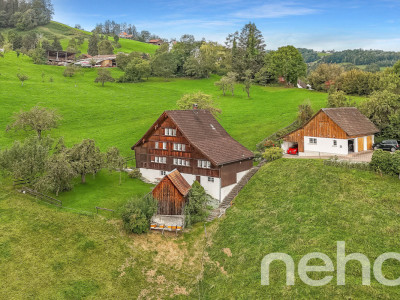 Freistehendes 7-Zimmer Einfamilienhaus umgeben von Landwirtschaftszone image 1