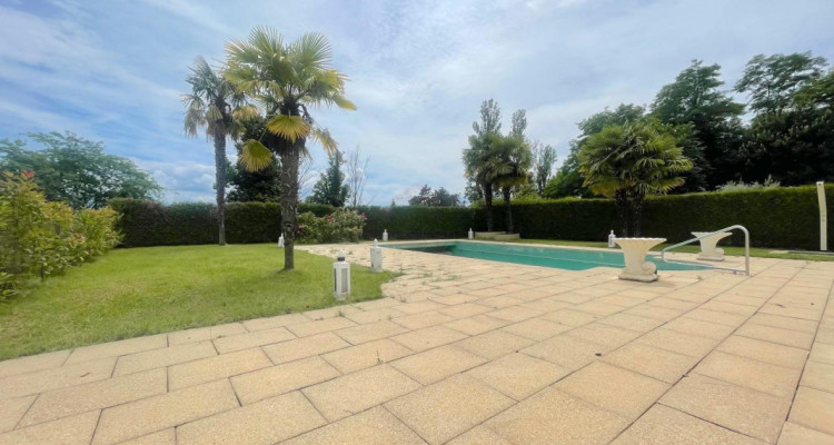 Splendide maison mitoyenne avec piscine et vue lac image 13