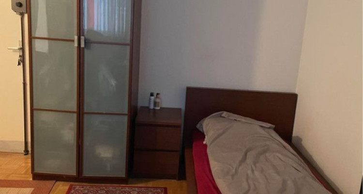 Appartement de 2 pièces au 3ème étage localiser à Genève 1205 image 2