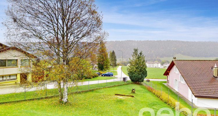 Charmante maison individuelle rénovée avec grand jardin et vue dégagée image 11