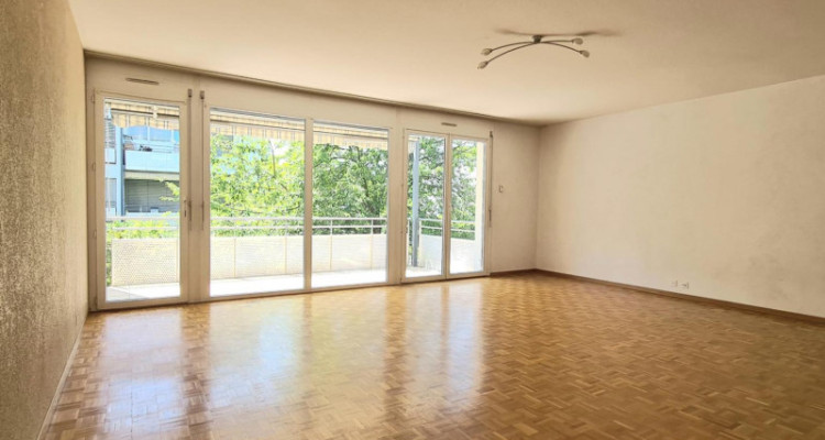 A saisir, spacieux appartement de 170m² à Confignon image 1