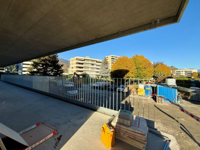 Appartement 2,5 pièces neuf avec balcon de 32 m2 image 1